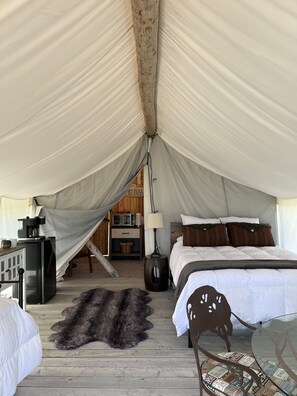 1 camera, Wi-Fi, lenzuola