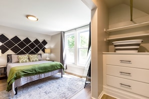 1 chambre, bureau, fer et planche à repasser, accès au Wi-Fi (inclus)