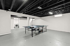 Spielezimmer