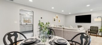 NEW! Relaxing & Peaceful 2 BR FLAT | Top Location