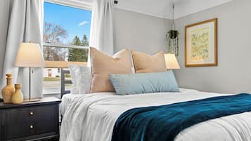 2 Schlafzimmer, Bügeleisen/Bügelbrett, kostenloses WLAN, Bettwäsche