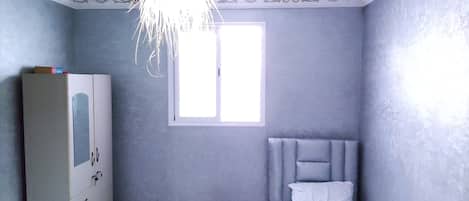 1 quarto, roupa de cama