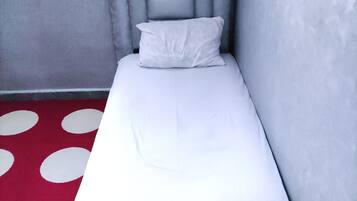 1 chambre, draps fournis
