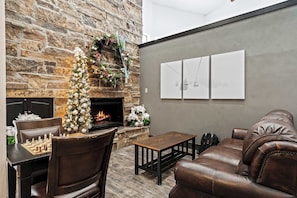 Interior - Cozy PC Condo Top Floor Studio (Park City)