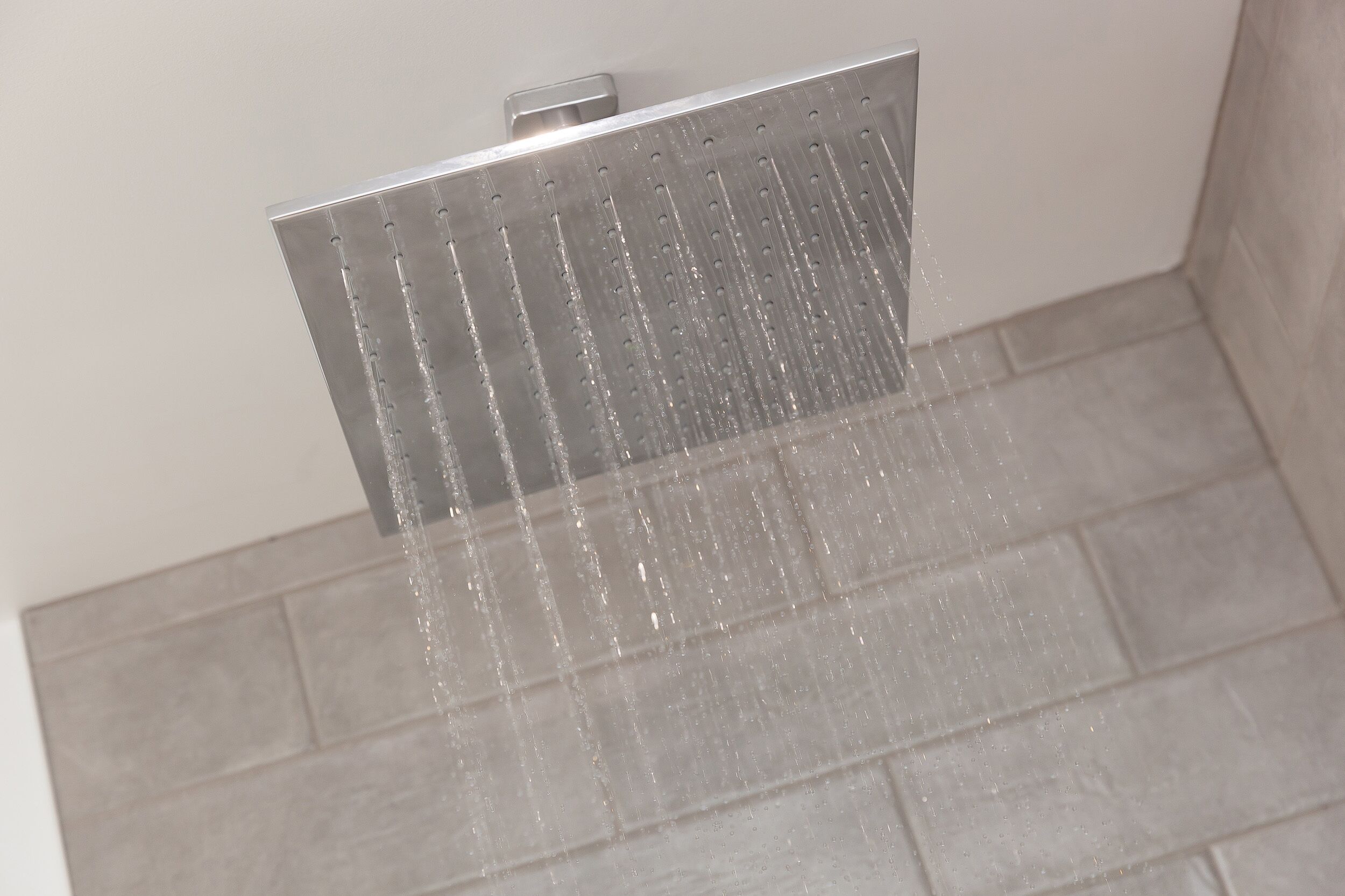 A showerhead with multiple water streams.