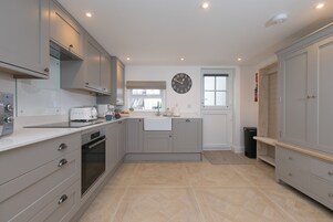 Lavavajillas, utensilios de cocina