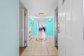 Appart'hôtel, 4 chambres | Intérieur