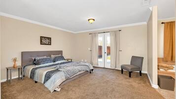 House, Multiple Beds, Kitchen, Mountain View | 3 bedrooms, free WiFi, bed sheets