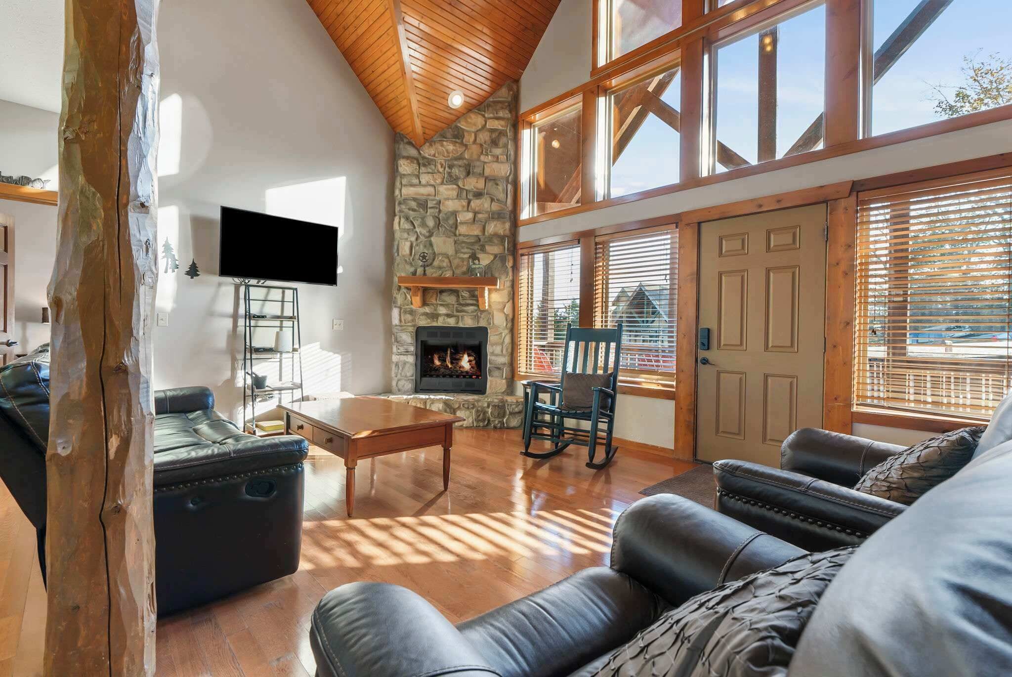 Cabin, Multiple Beds, Fireplace, Mountain View (Kemper's Cabin by Silver Dollar City) | Living area | 42-inch flat-screen TV with digital channels, fireplace