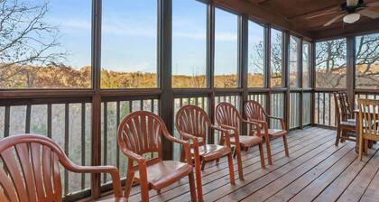 Kemper's Cabin by Silver Dollar City - Ideally Located