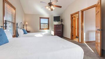 6 bedrooms, individually decorated, individually furnished, free WiFi