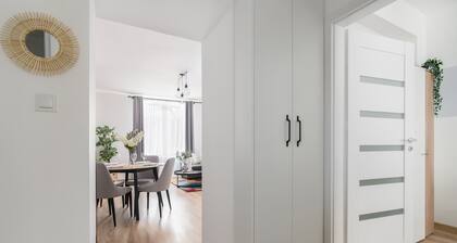 Apartment Hetmanska Poznan by Renters