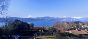 Property grounds - La Brezza Del Lago Maggiore With View (Laveno Mombello)
