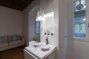 Basic-Apartment, 1 Doppelbett und Schlafsofa | Innenbereich