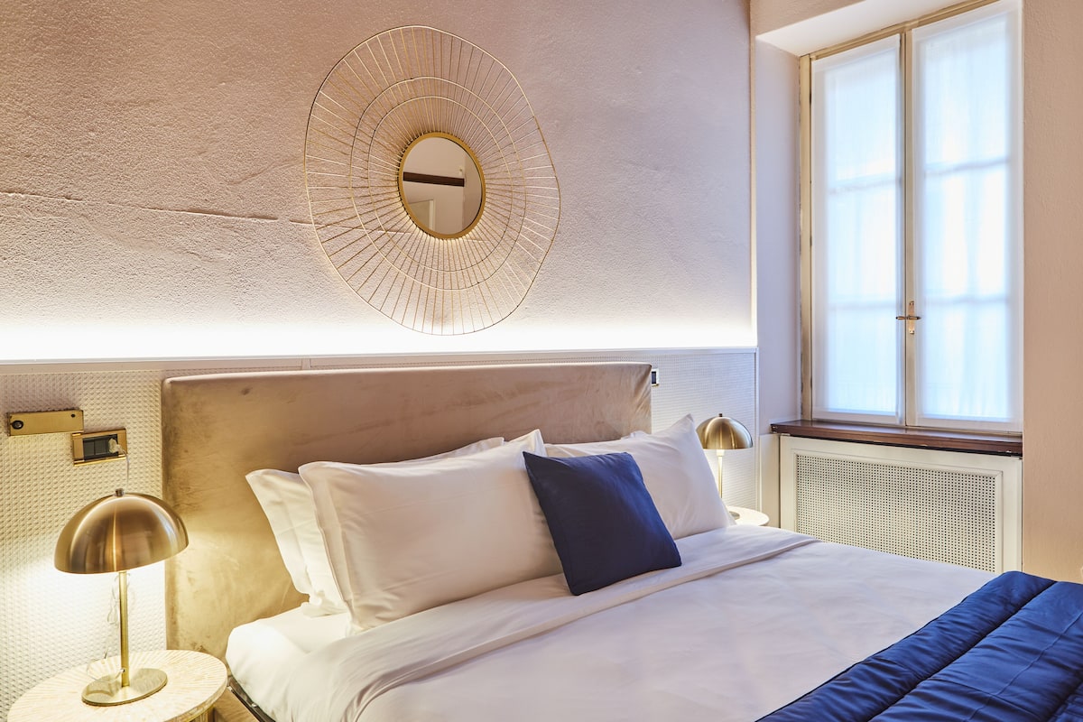 Apartment Alzaia (Via alzaia naviglio grande 46) | 埃及棉床單、高級寢具、羽絨被、書桌