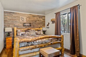 獨棟房屋, 多張床, 庭院, 山景 (Big Bear Happy Place) | 3 間臥室、獨特裝潢、布置獨特、免費無線上網