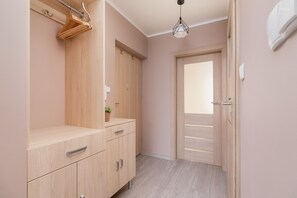 Departamento, 1 habitación, balcón | Área de sala de estar