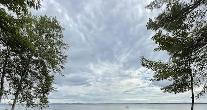 Rocky Beach Limit 5 2 Bedroom Cabin by RedAwning