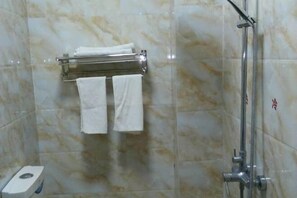 Bathroom - Suyun Express Hotel (Luoping)