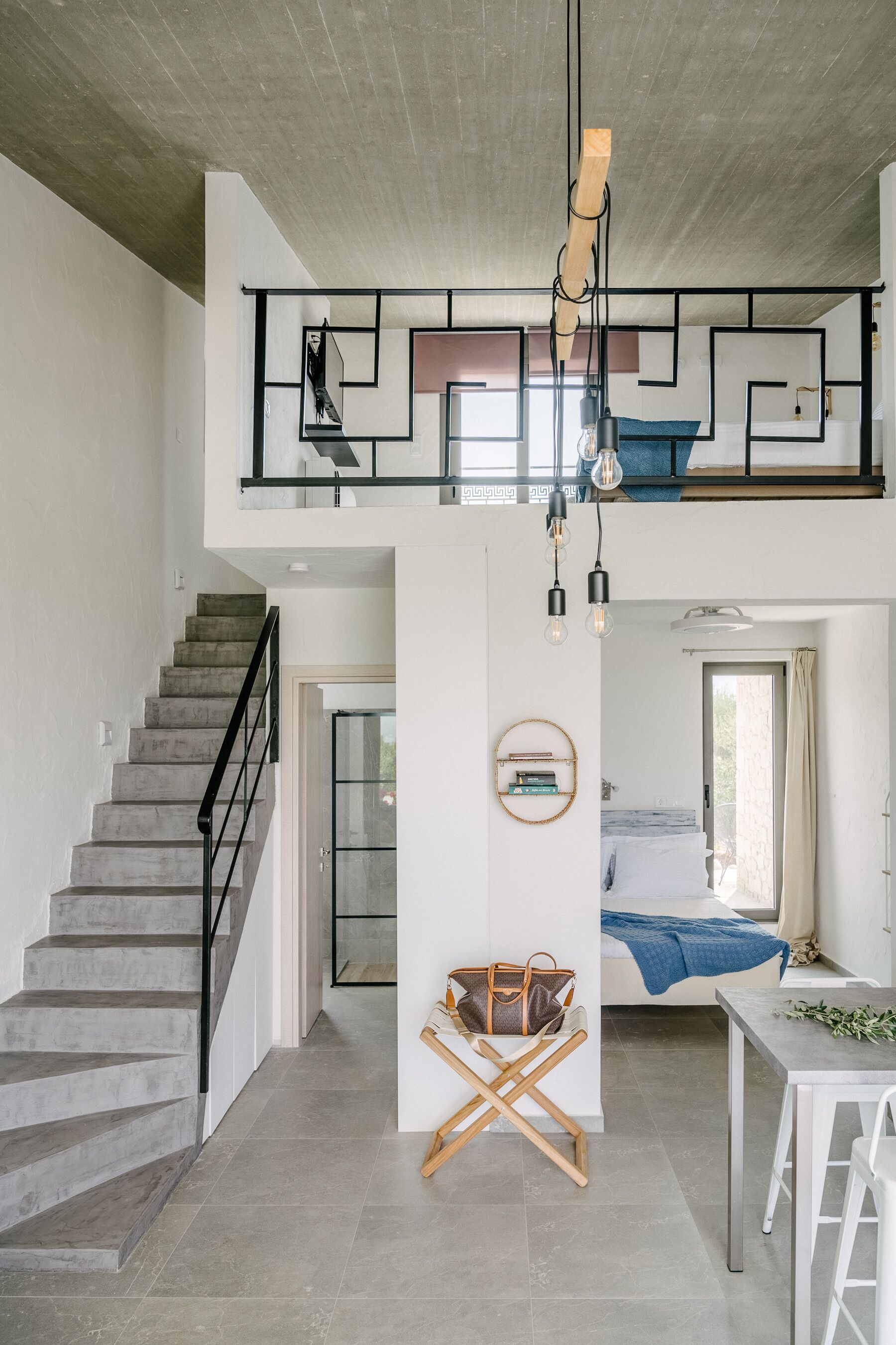 Studio Suite | Interior