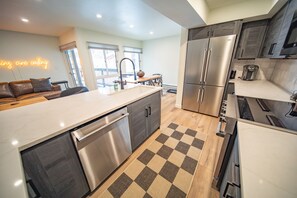 家庭公寓客房, 3 間臥室, 壁爐, 庭園景觀 (Wild Irishman 1054) | 外觀