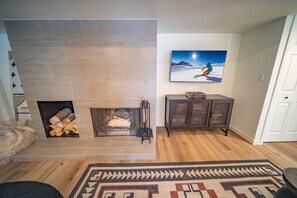 Condo familial, 3 chambres, foyer, vue sur la cour intérieure (Wild Irishman 1054) | Extérieur