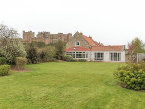 Cottage | Interior - Jara (Bamburgh)