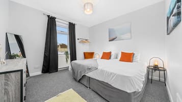 2 bedrooms, iron/ironing board