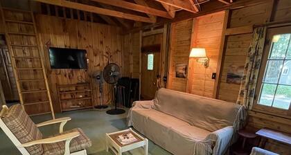 Restawhile Limit 6 2 Bedroom Cabin by RedAwning