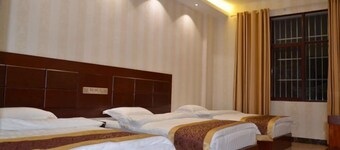 Yongren Hongyuan Hotel