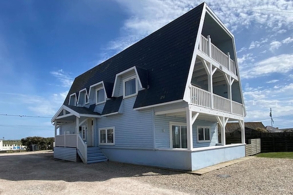 The Ark, Camber Sands, Holiday Home