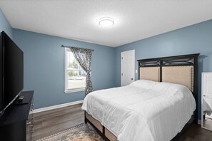 2 chambres, fer et planche à repasser, accès au Wi-Fi (inclus)
