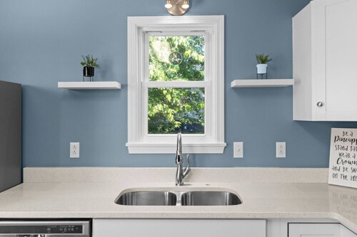 Pet Friendly 2 bedroom close to Ft. Campbell