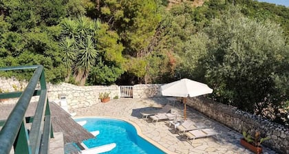 Eumaeos Spitakia