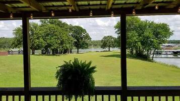 Hus – deluxe, utsikt mot innsjø, ved innsjø | Individuelt dekorert, individuelt innredet og wi-fi (inkludert)