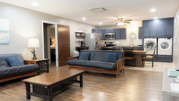 Cozy Two Bedroom, Lake Texoma, Lake View, Marina Access - No Pets | Individually decorated, individually furnished, free WiFi, bed sheets