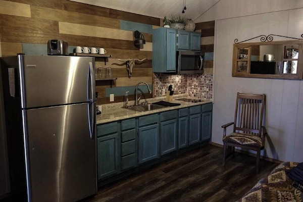 Cabane, 1 chambre, coin cuisine, vue lac | Cuisine privée