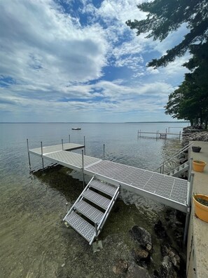 House, 3 Bedrooms | Property grounds - Camp Carroll Limit 6 3 Bedroom Home by RedAwning (Sebago)