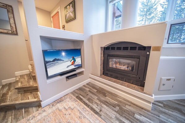 Deluxe Townhome, Patio, Valley View (Soda Springs II 1935) | Exterior