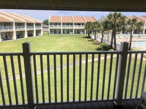 Casa (2 D, Three Bedroom Townhome) | Fachada