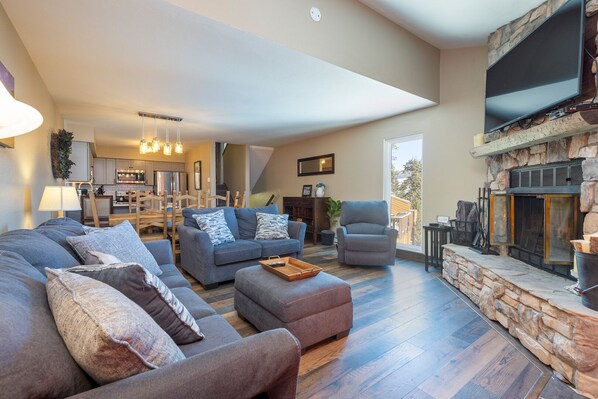 Villa (3 Bedrooms) | Living area | TV, fireplace