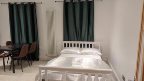 2 bedrooms, soundproofing, iron/ironing board, free WiFi - Fully-equipped Flat in the City of London (London)