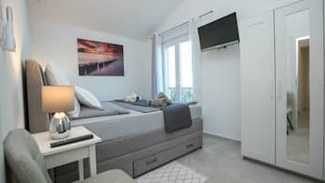 3 bedrooms
