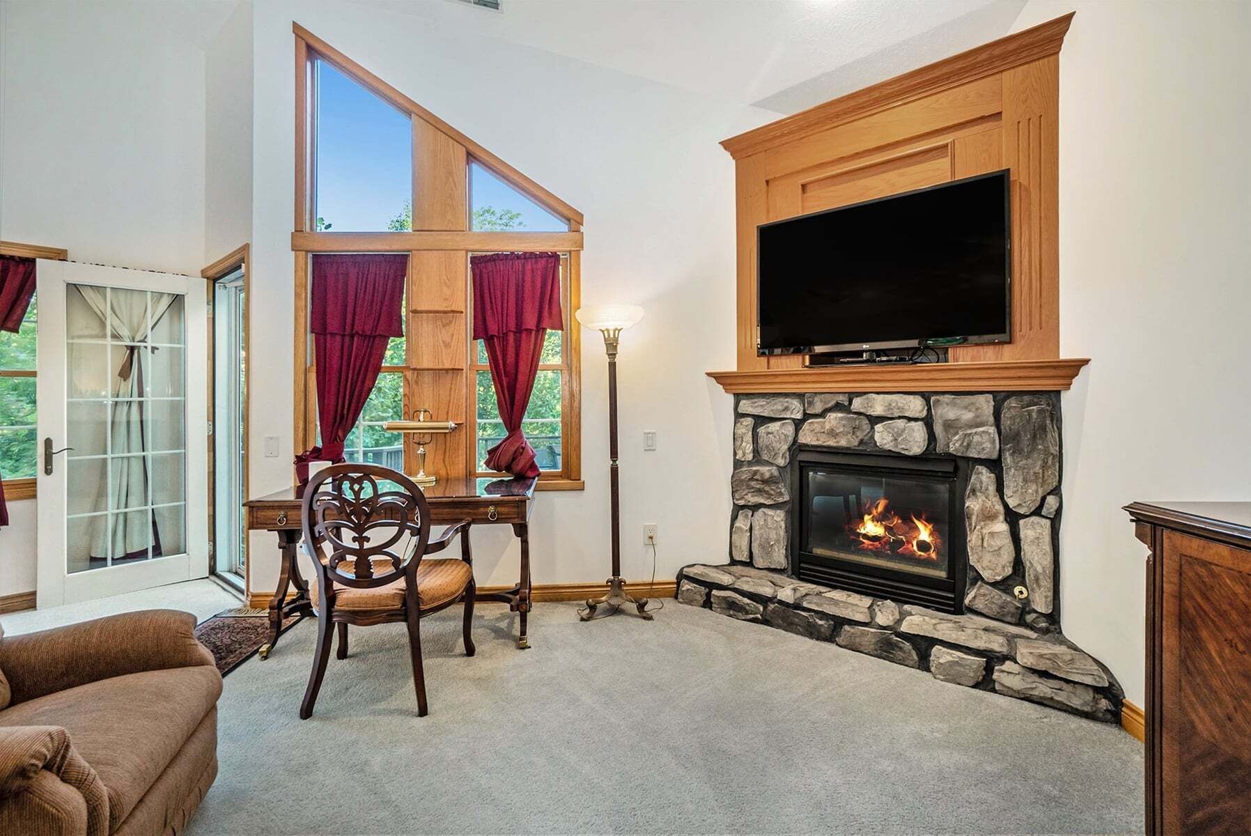 TV, fireplace, DVD player, table football