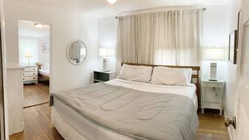 4 soverom, strykejern/-brett, wi-fi og sengetøy