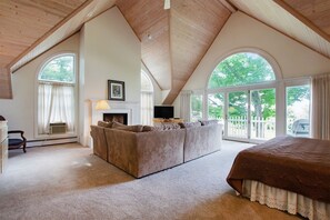 6 Schlafzimmer, Bügeleisen/Bügelbrett, Internetzugang, Bettwäsche