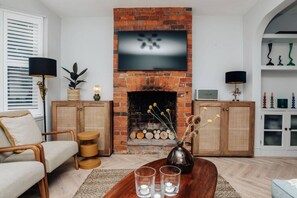 独立别墅 | 2 多间卧室、办公桌