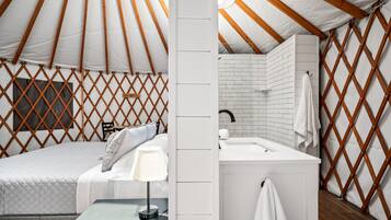 Cabin, 1 phòng ngủ | 1 phòng ngủ, bàn ủi/dụng cụ ủi quần áo