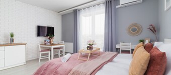 Dobrego Pasterza Studio by Renters