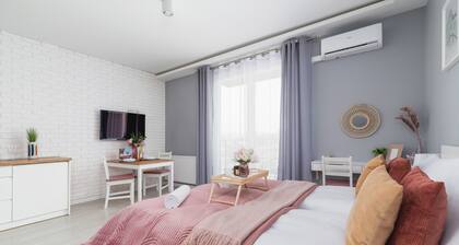 Dobrego Pasterza Studio by Renters